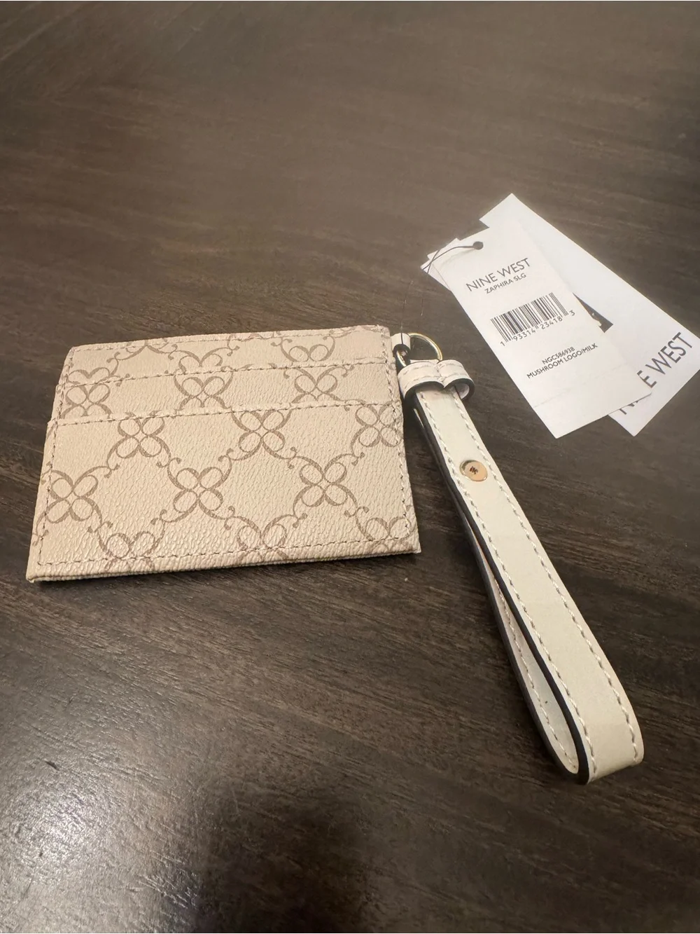 Nine West compact card